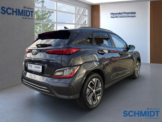 Hyundai Kona 64 kWh Electric Prime