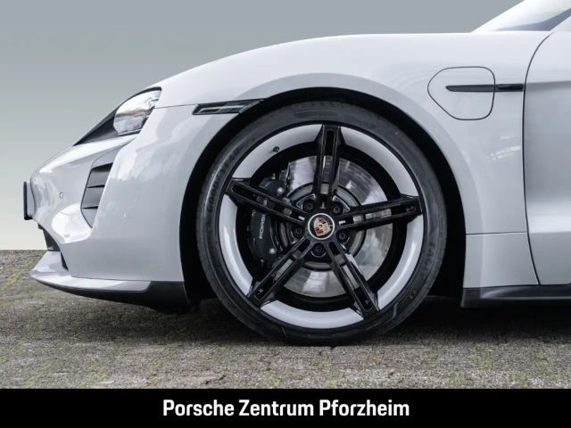 Porsche Taycan Sport Turismo Turbo