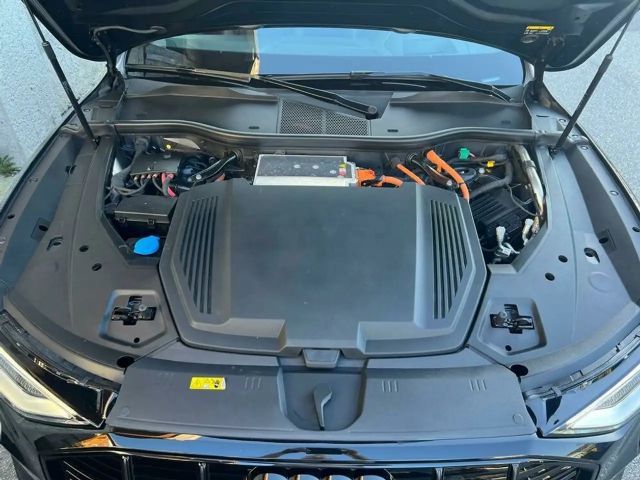 Audi e-tron S SB*PANO*ACC*MATRIX*B&O*KEY*MEMO*NACHT*22'