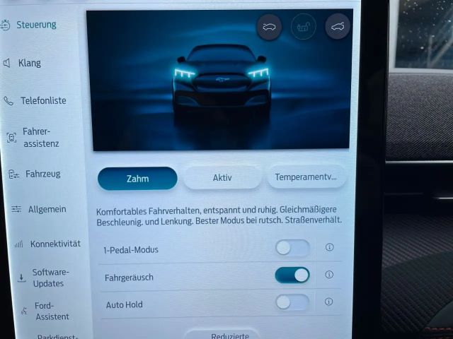 Ford Mustang Mach-E 75 kWh AWD Premium