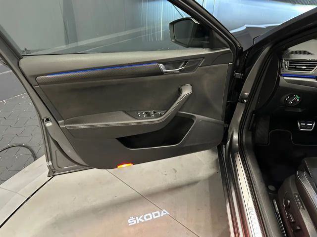 Skoda Superb 4x4 Combi Sportline