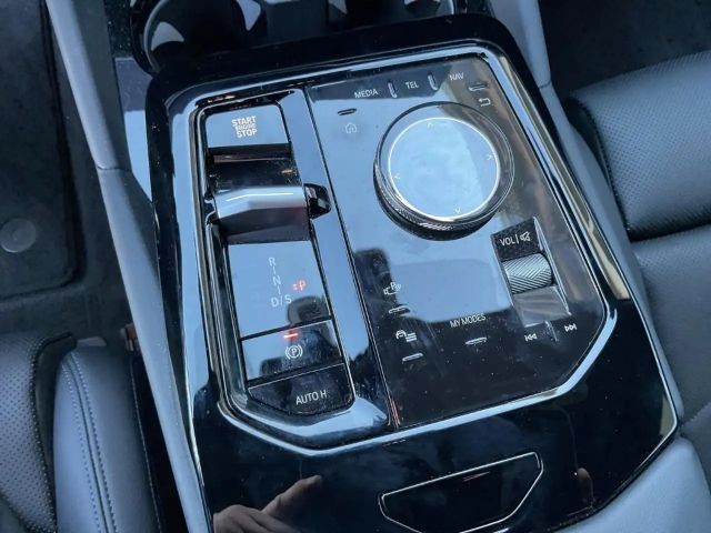 BMW 520 520i M-Sport Sedan