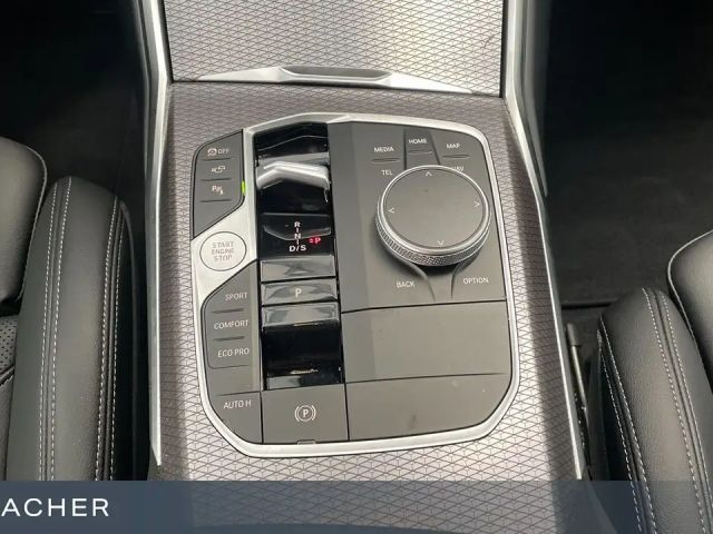 BMW 318 318d M-Sport Sedan