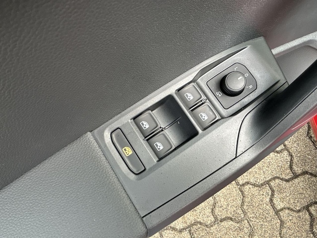 Seat Ibiza 1.0 TSI Connect DSG