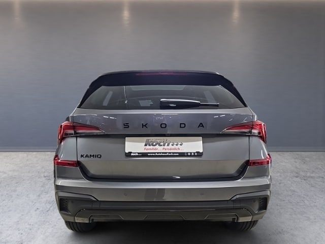 Skoda Kamiq 1,5 TSI DSG MATRIX PANO AHK PDC SHZ