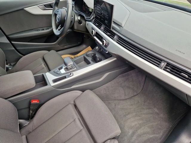 Audi A4 40 TDI S-Line S-Tronic Sedan