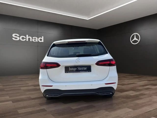 Mercedes-Benz B 180 Progressive