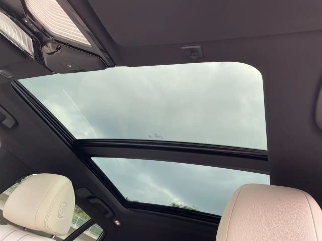 BMW 530 530d Luxury Line Touring xDrive