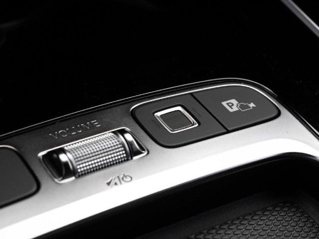 Mercedes-Benz GLB 180 