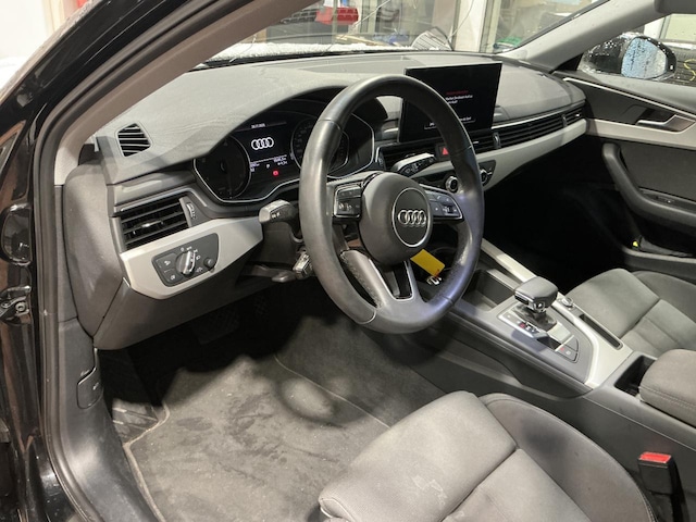 Audi A4 40 TDI Avant S-Tronic