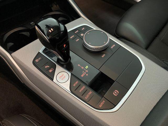 BMW 330 330e Touring