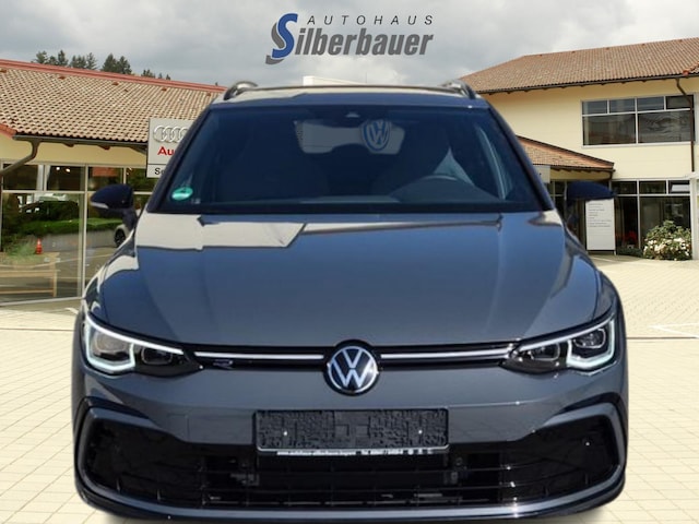 Volkswagen Golf 1.5 TSI R-Line Variant