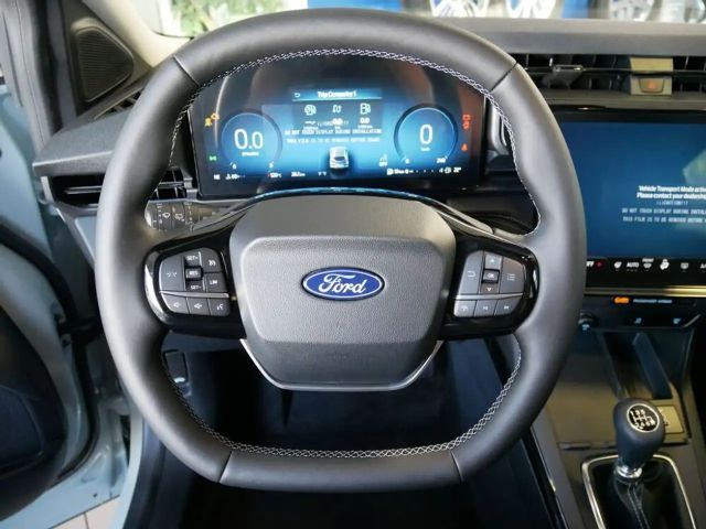 Ford Puma EcoBoost Titanium