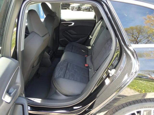 Audi A5 2.0 TFSI Avant S-Line