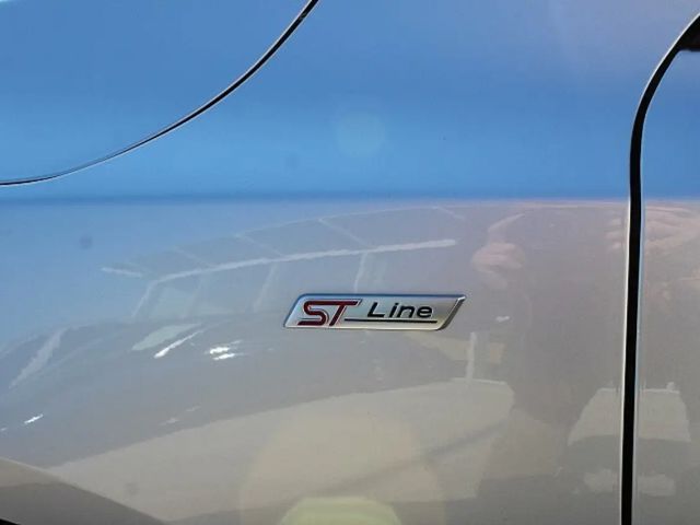 Ford Focus ST Line Wagon