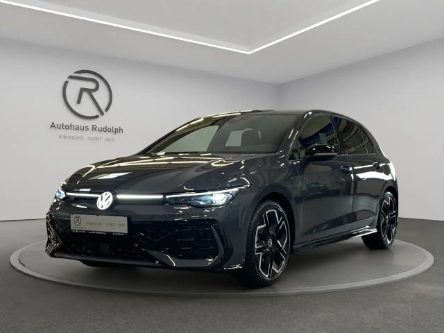 Volkswagen Golf 1.5 TSI Golf VIII R-Line