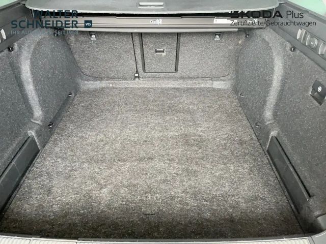 Skoda Superb 2.0 TDI Combi Style Style