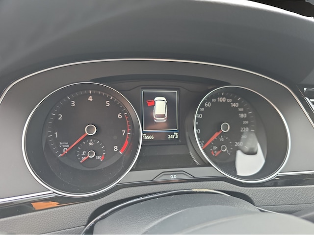 Volkswagen Passat 1.5 TSI Business Variant