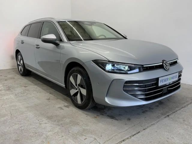 Volkswagen Passat Business IQ.Drive Variant