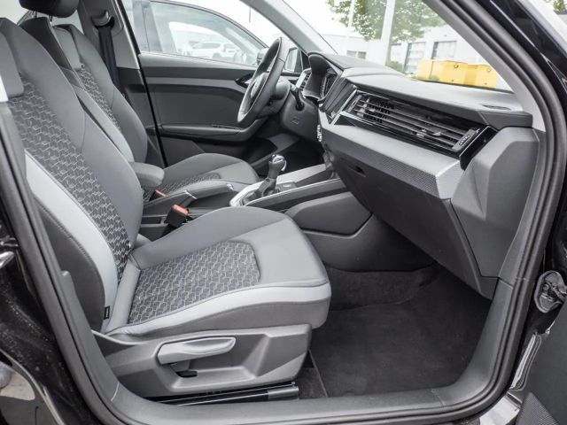 Audi A1 30 TFSI S-Tronic Sportback