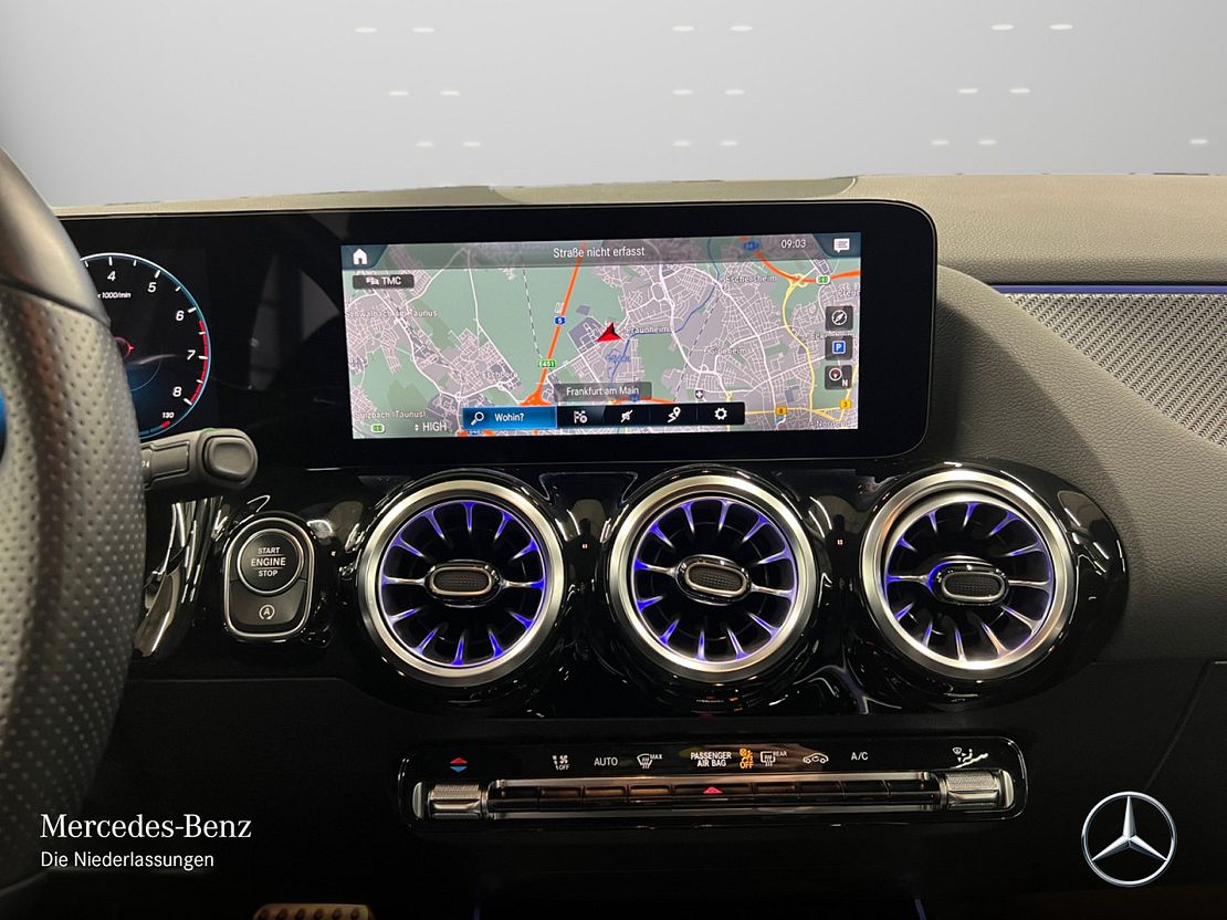 Mercedes-Benz GLA 200 AMG Line