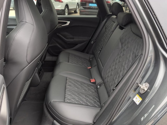 Audi S5 Avant S-Tronic