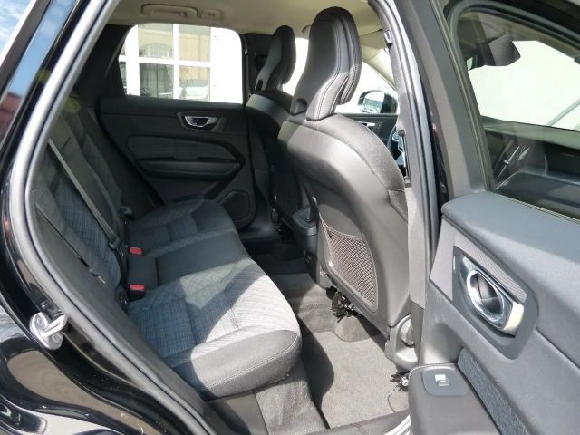 Volvo XC60 Momentum