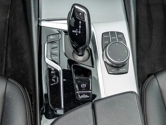 BMW 530 530e Touring