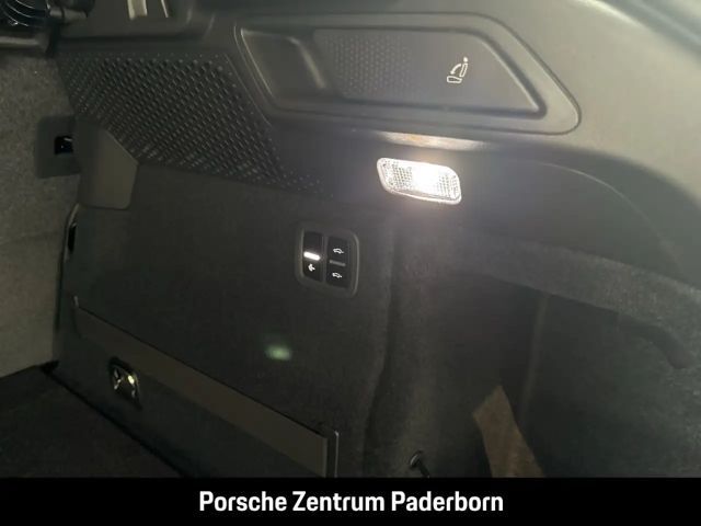 Porsche Macan InnoDrive Head-Up BOSE Luftfederung 22-Zoll