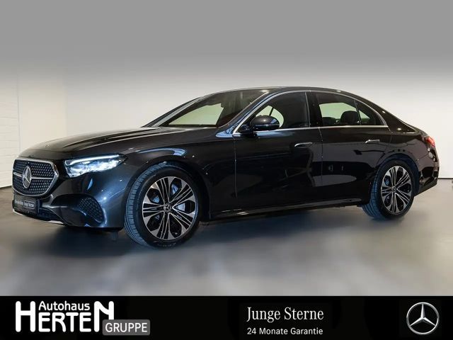 Mercedes-Benz E 300 E 300 de Sedan