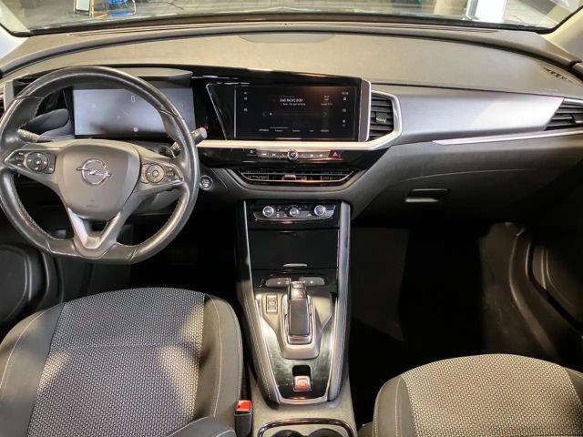 Opel Grandland X 1.6 Turbo