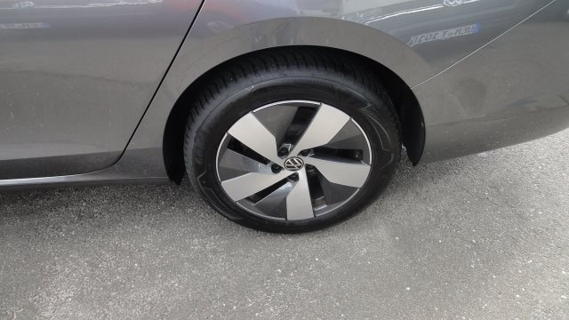 Volkswagen Passat 1.5 eTSI DSG