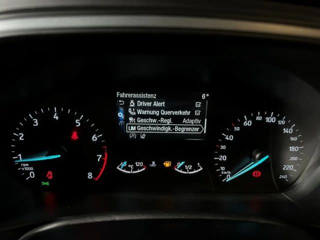 Ford Focus ST Line Style Wagon