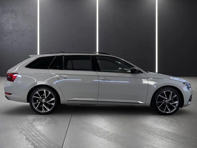 Skoda Superb Sportline iV
