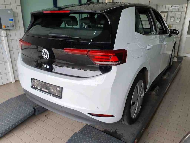 Volkswagen ID.3 145PS ACC.NAVI.2xPDC.LED.APP-C.LKRD-HZG.SHZ