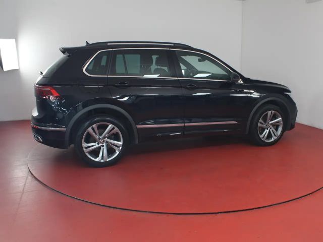Volkswagen Tiguan 2.0 TDI DSG IQ.Drive R-Line