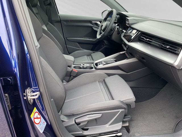 Audi A3 30 TFSI S-Tronic Sportback