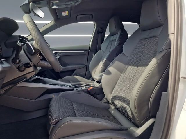 Audi A3 35 TFSI S-Line Sedan Sportback