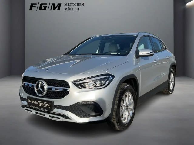 Mercedes-Benz GLA 250 GLA 250 e Style