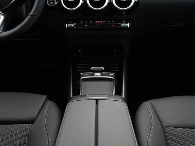 Mercedes-Benz B 200 Progressive