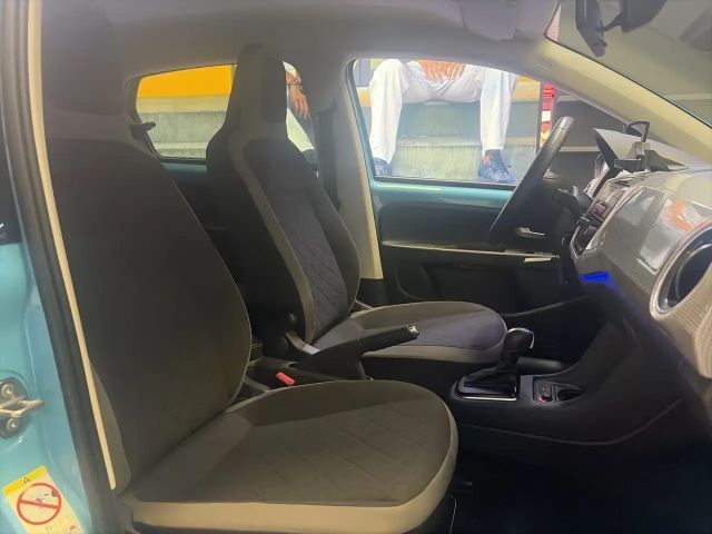 Volkswagen e-up! Max