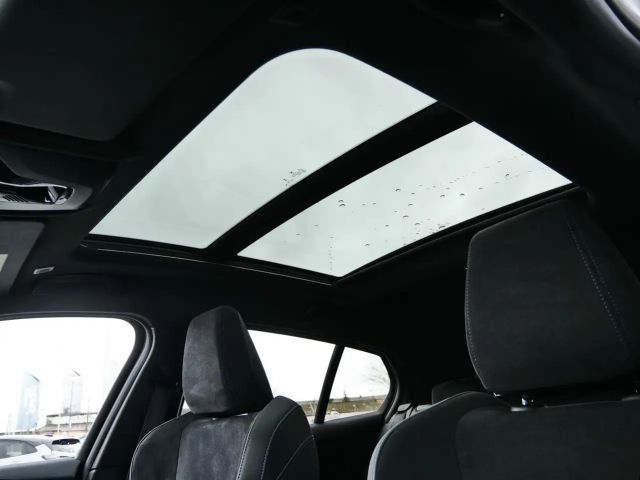 BMW 120 120i M-Sport Sedan