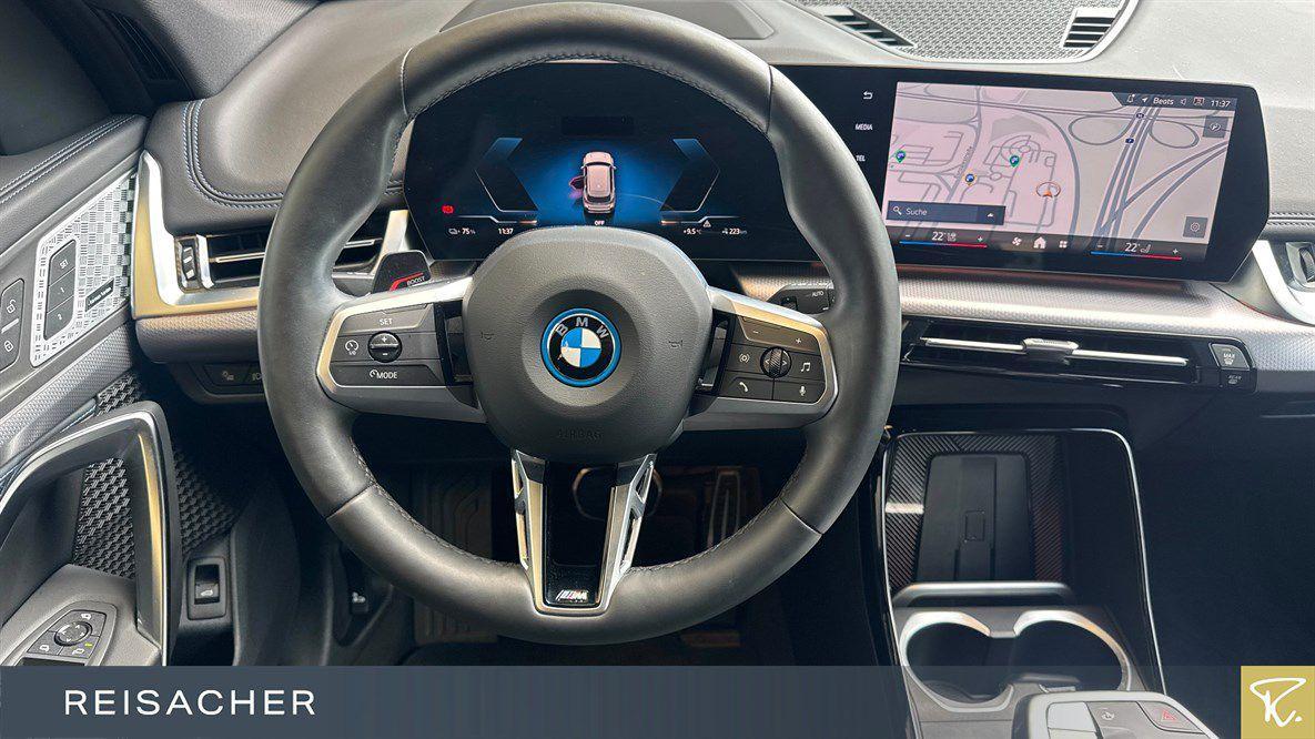 BMW iX1 xDrive30