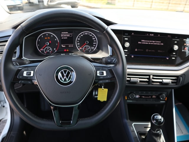 Volkswagen Polo "UNITED" 1.0 TSI ACC/APP/DAB