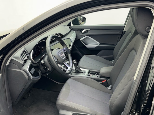 Audi Q3 35 TDI S-Tronic