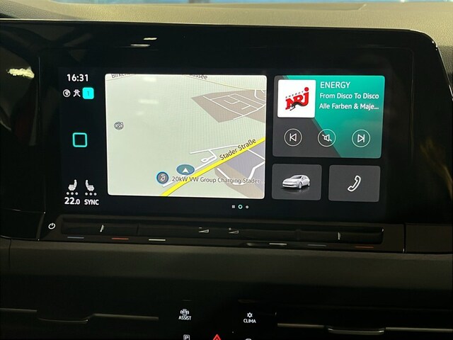 Volkswagen Golf Life