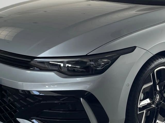 Volkswagen Golf DSG R-Line Variant