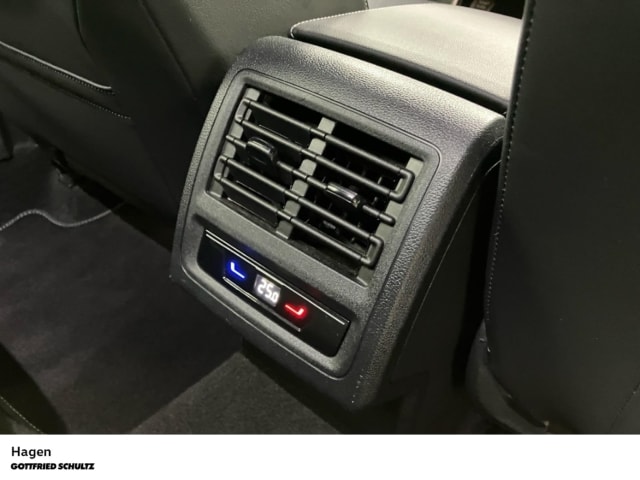 Volkswagen Golf 1.5 TSI Golf VIII