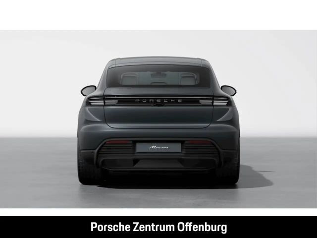 Porsche Macan 4