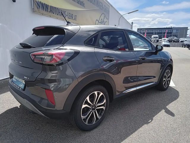 Ford Puma EcoBoost Titanium